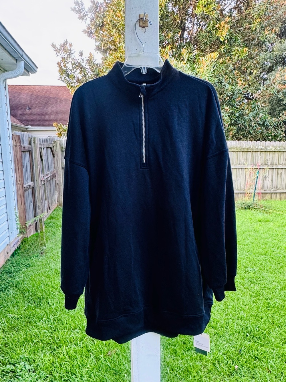 HALARA Men's Black Half-Zip Sweater
